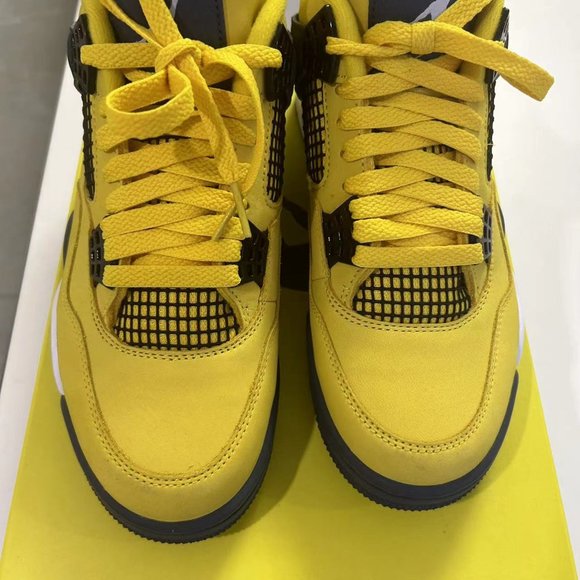 Jordan 4 Retor Lightning(2021) - Picture 8 of 8